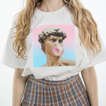 Short Sleeve Statue Bubble Gum Print T-shirt