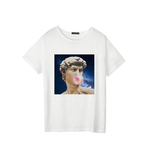 Short Sleeve Statue Bubble Gum Print T-shirt